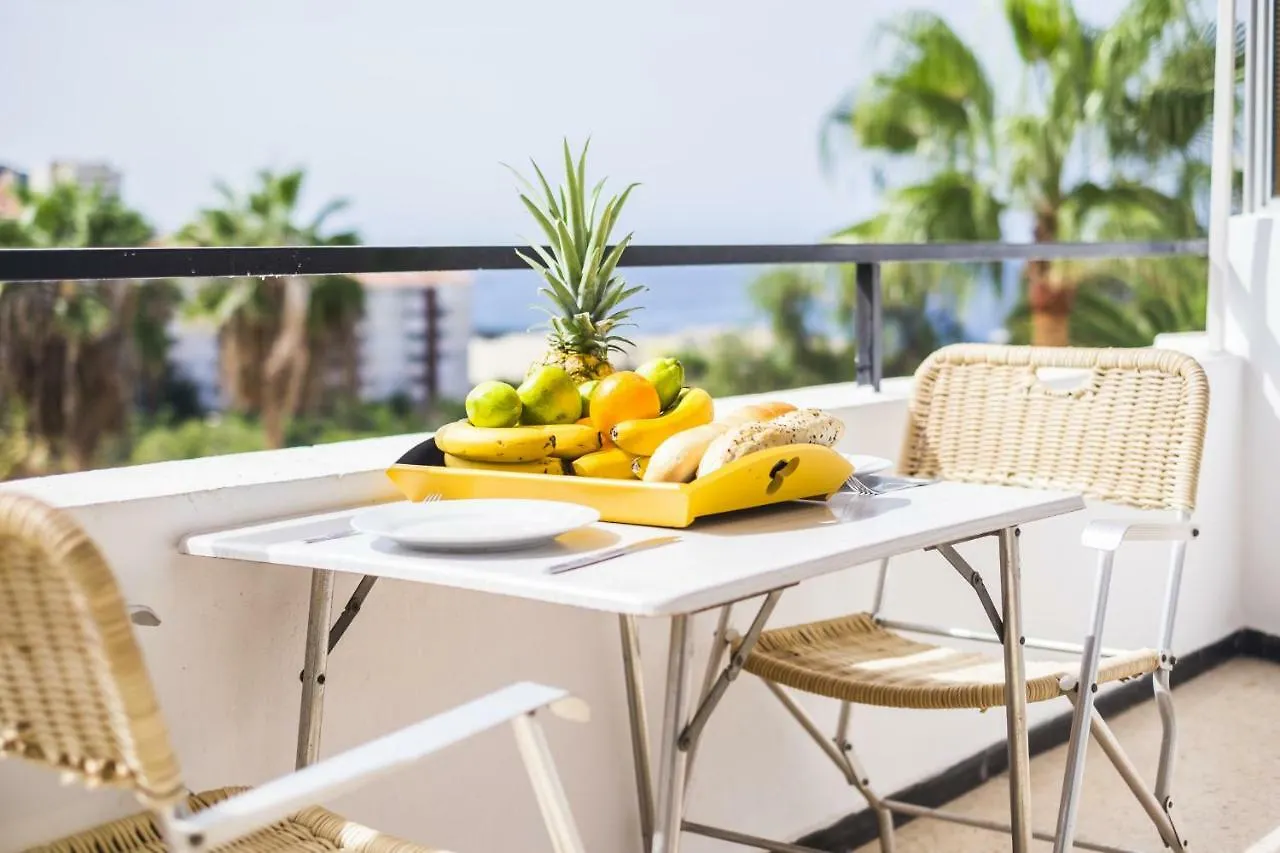 Apartment Las Sirenas Los Cristianos  Spain